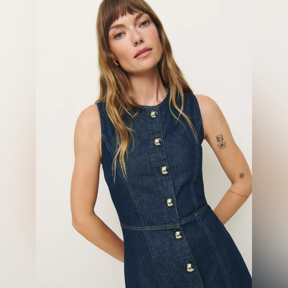 Reformation Roswell Prespa Blue Denim Button-Front Midi Dress. Size 0 - Picture 7 of 12